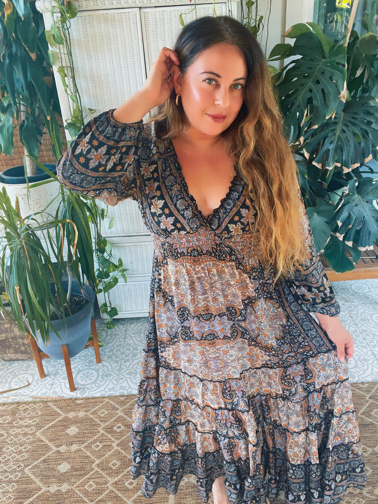Long Sleeve Bohemian Maxi dress (Brown-Black) | pinkandsilverfashion Long Sleeve Bohemian Maxi dress (Brown-Black) | pinkandsilverfashion