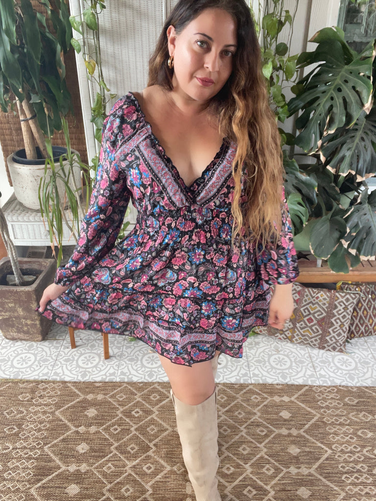 Short boho silk tiered dress w/ balloon sleeves (black ) | pinkandsilverfashion Short boho silk tiered dress w/ balloon sleeves (black ) | pinkandsilverfashion
