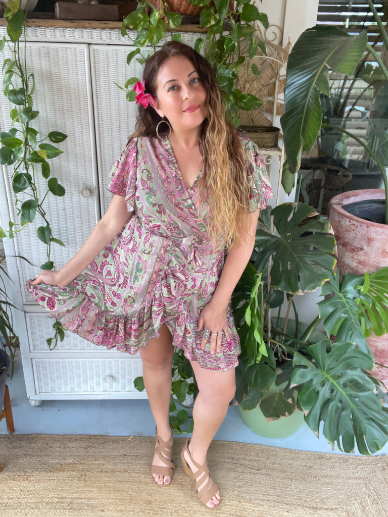 Silk Short Kimono Wrap dress (Green) | pinkandsilverfashion Silk Short Kimono Wrap dress (Green) | pinkandsilverfashion