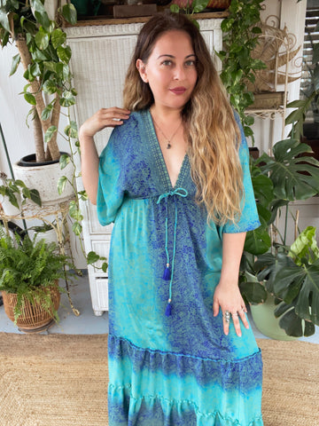 Double V-Neck Boho Maxi dress (blue )